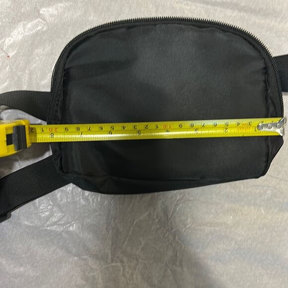 Fanny Pack Belt Bag - Picture 4 of 5